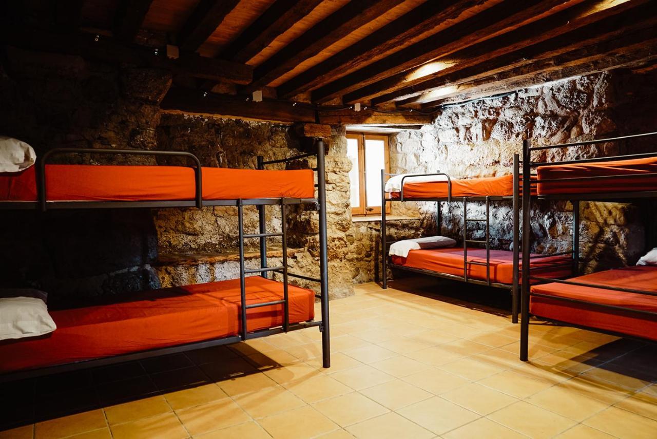 Cases Altes De Posada Navés Buitenkant foto