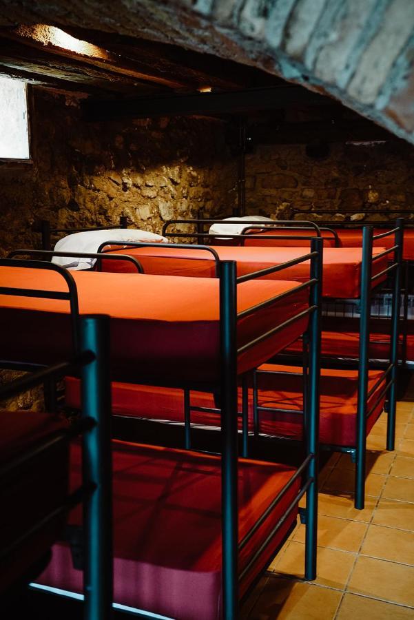 Cases Altes De Posada Navés Buitenkant foto