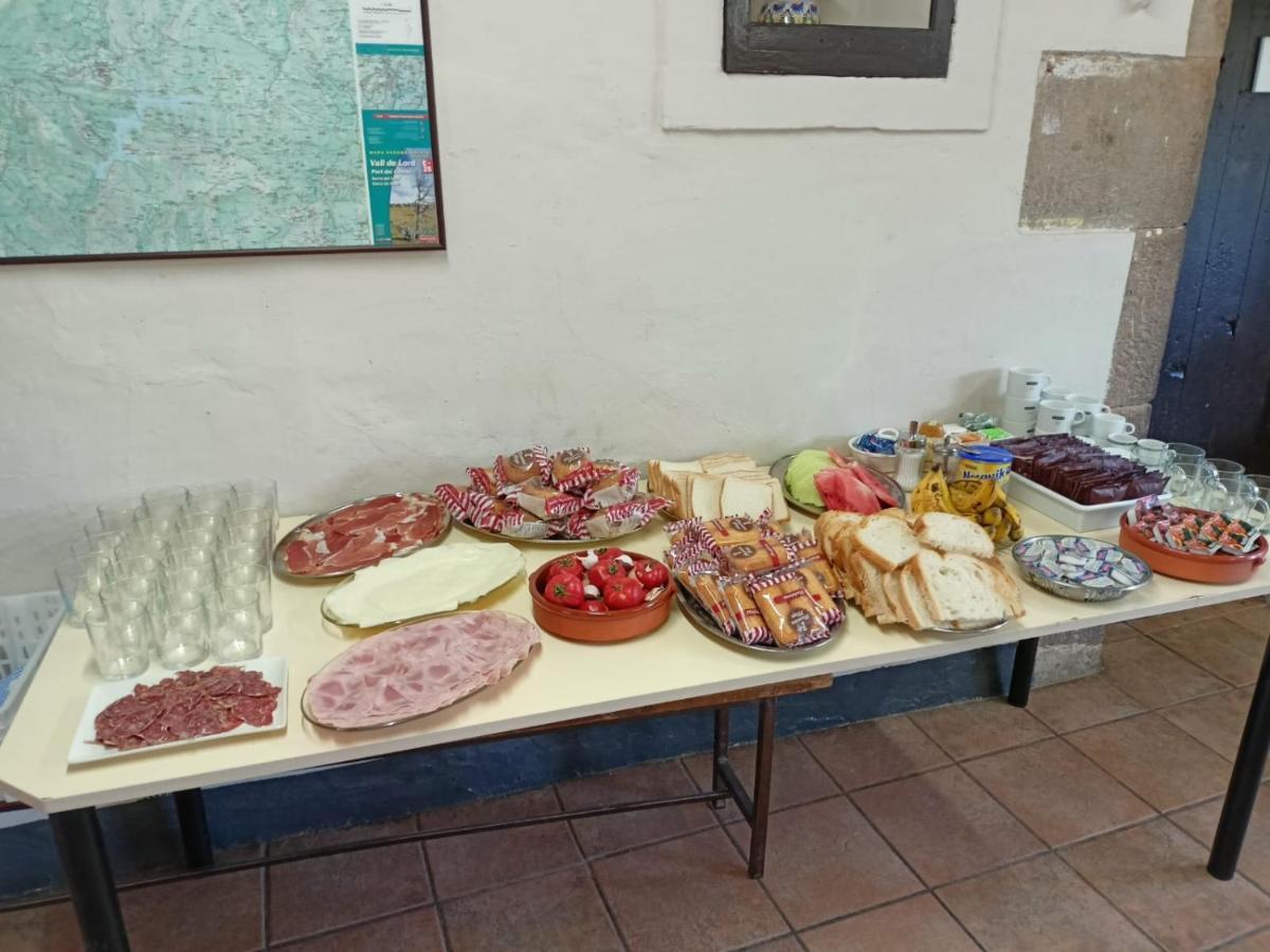 Cases Altes De Posada Navés Buitenkant foto