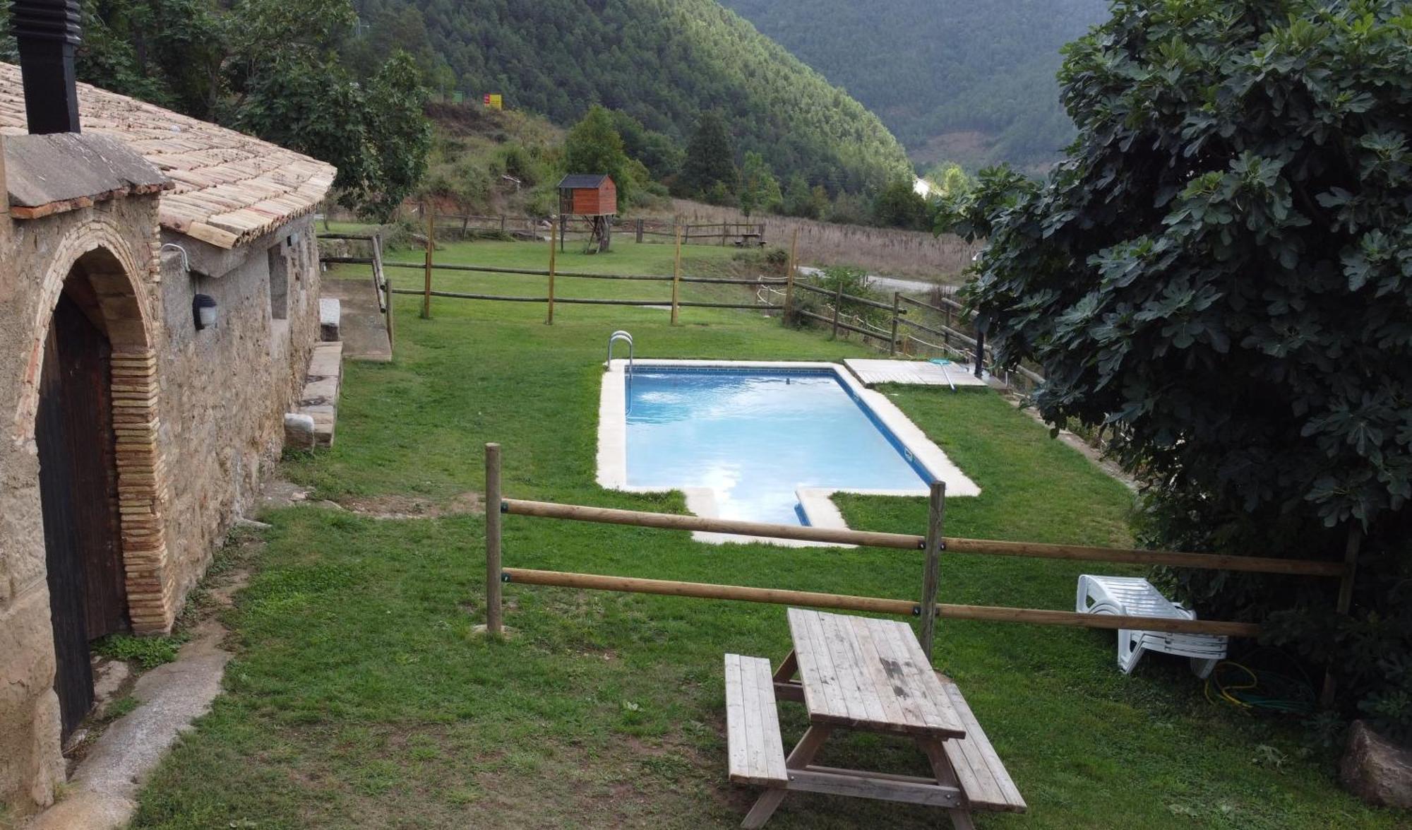Cases Altes De Posada Navés Buitenkant foto